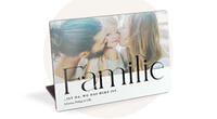 MFD-Aufsteller mit Text und Familienfoto