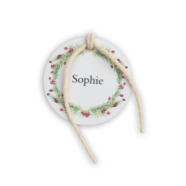 Runder Geschenkanhänger für Weihnachten mit Namen und Band