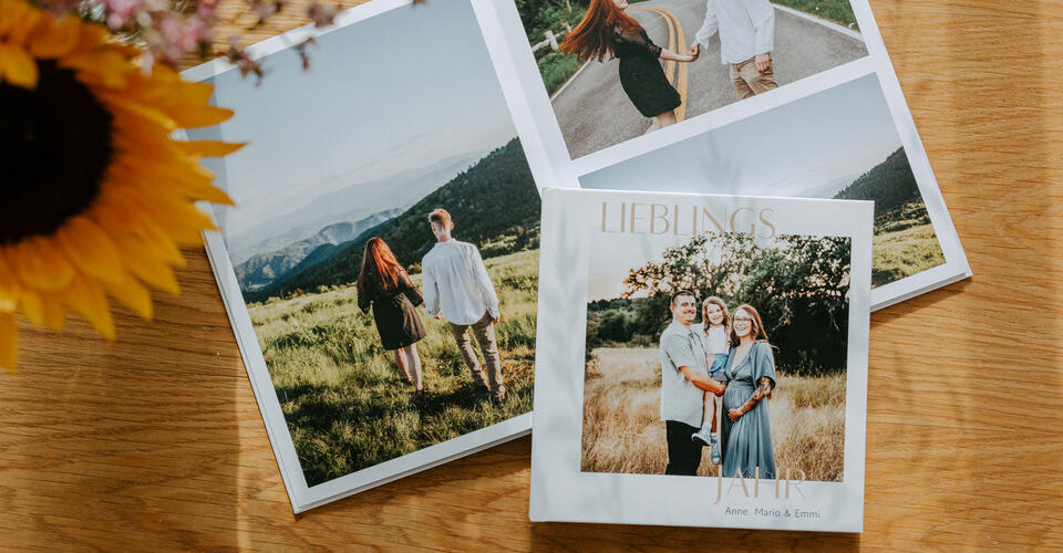 Zu den Jahresrückblick-Fotobüchern