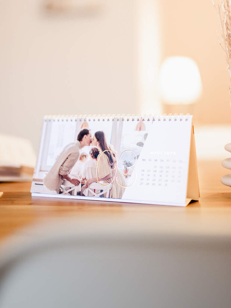 Tischkalender 2025: online personalisierbar mit Deinen Fotos