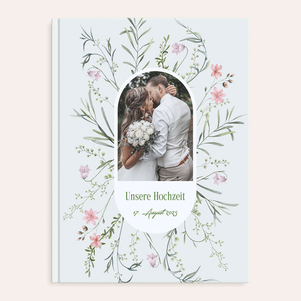 Fotobuch Hochzeit - Leichtes Blütenspiel