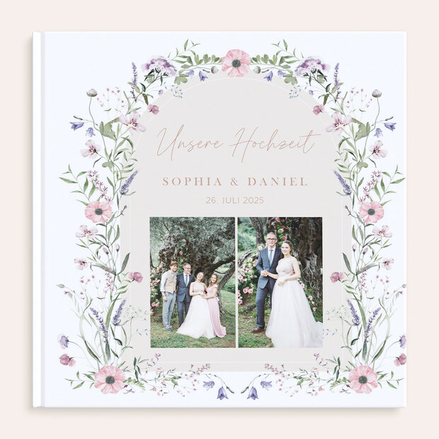 Fotobuch Hochzeit - Verheißungsvoller Blütenbogen