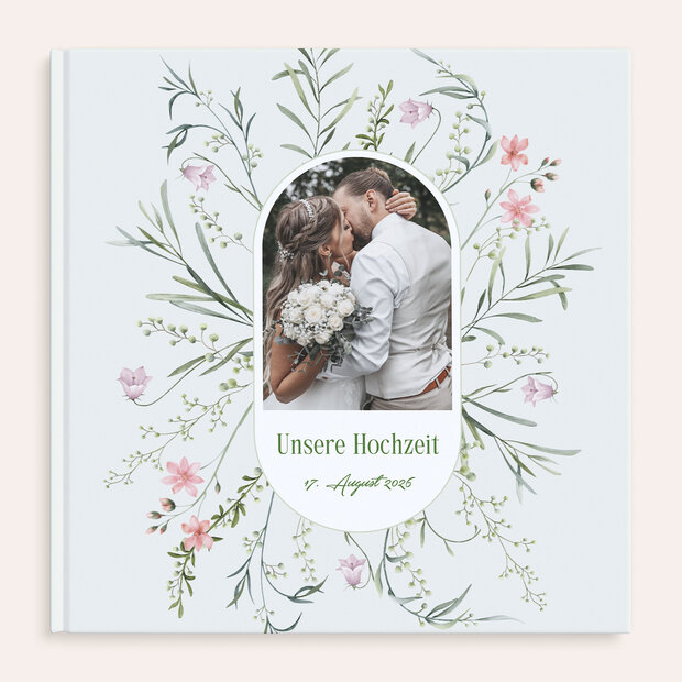 Fotobuch Hochzeit - Leichtes Blütenspiel