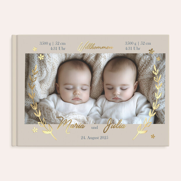 Fotobuch Baby - Liebevoll umrankt