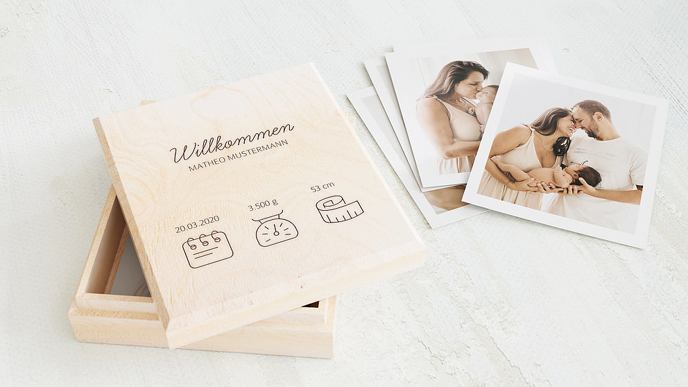 Schuber Retrofotos Willkommen im Leben Detail