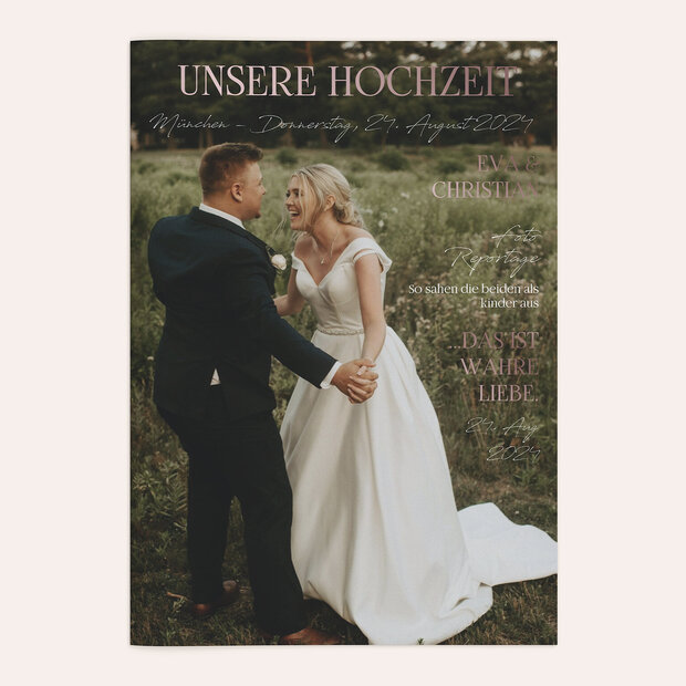 Hochzeitszeitung - Vorhang aus Rosen