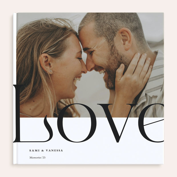 Geschenke zum Valentinstag - Fotobuch mit großem Coverbild