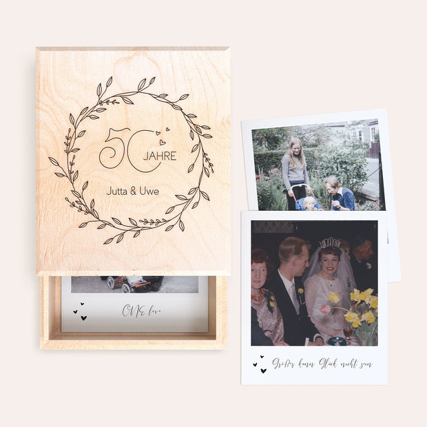 Geschenke Goldene Hochzeit - Holzbox mit Fotos “Goldener Augenblick”
