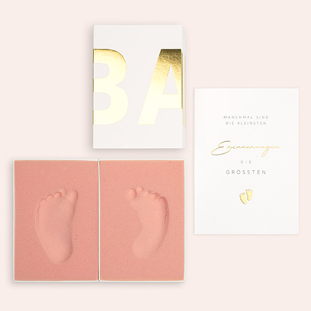 Geschenke für Babys - Baby Fußabdruck-Box + Klappkarte Gold